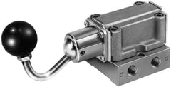 Parker - 3/8" NPT Mechanically Operated Air Valve - 4-Way, 3 Position, Hand Toggle-Locking, 1.5 CV Rate, 150 Max psi & 160°F Max Temp - Best Tool & Supply