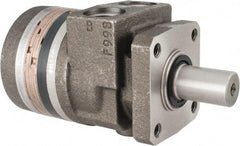 Parker - NPT Thread, 1/2" Port Size, 722 Max RPM, Bi Rotational, 4 Bolt Mount Hydraulic Motor - 1,800 Max psi, 3 Cu In Displacement, 180°F Max - Best Tool & Supply