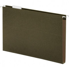 UNIVERSAL - 9-1/2x11-3/4", Legal, Standard Green, Hanging File Folder - 11 Point Stock, 1/5 Tab Cut Location - Best Tool & Supply