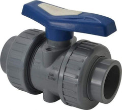 Simtech - 1-1/2" Pipe, Full Port, CPVC True Union Design Ball Valve - Inline - Two Way Flow, FNPT x FNPT (with Socket Adapter) Ends, Tee Handle, 232 WOG - Best Tool & Supply