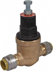 SharkBite - 3/4" Pipe, Push Fit End Connection, Bronze Body Pressure Regulating Valve - EPDM Seal, 200 psi Inlet Pressure, 10 to 70 psi Working Pressure - Best Tool & Supply