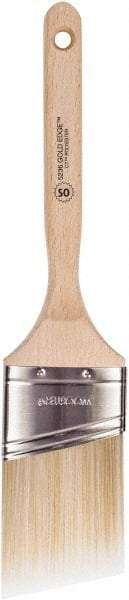 Wooster Brush - 2-1/2" Oval/Angle Polyester Angular Brush - 2-15/16" Bristle Length, 6-5/8" Wood Fluted Handle - Best Tool & Supply