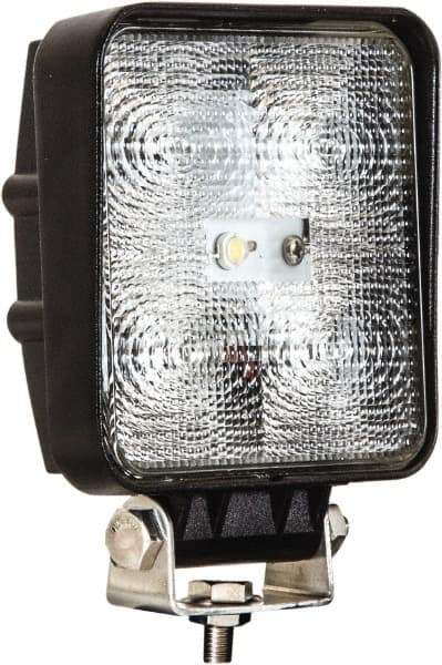 Buyers Products - 12 to 24 Volt, Clear Flood Beam Light - 1.2 Amps, 1,050 Lumens, 5 LED Lamp - Best Tool & Supply