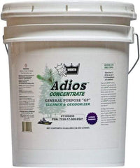 Werth Sanitary Supply - 5 Gal Bucket Cleaner/Degreaser - Liquid, Biodegradable Cleaner & Degreaser, Butyl-Free, Phosphate-Free, Water-Based, No VOC, Lavender - Best Tool & Supply