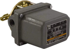 Square D - 7 and 9 NEMA Rated, DPST-DB, Float Switch Pressure and Level Switch - 575 VAC, Line-Load-Load-Line Terminal - Best Tool & Supply