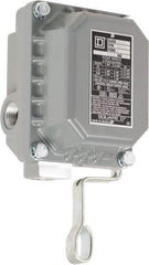 Square D - 7 and 9 NEMA Rated, DPST, Float Switch Pressure and Level Switch - 575 VAC, Line-Load-Load-Line Terminal - Best Tool & Supply