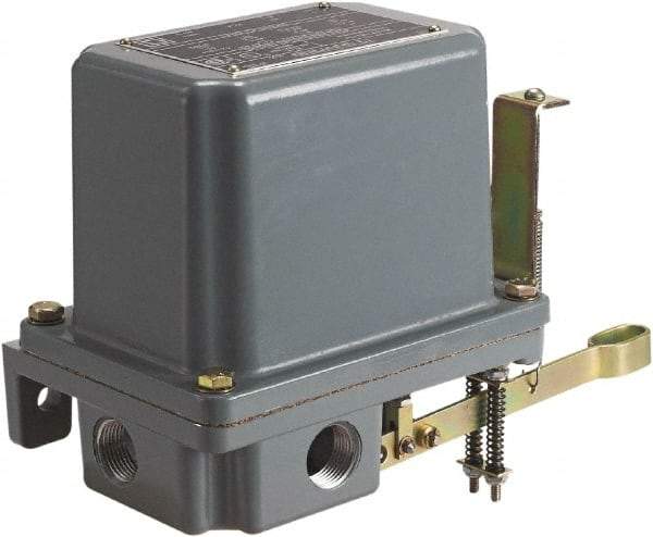 Square D - 4 NEMA Rated, DPST-DB, Float Switch Pressure and Level Switch - 575 VAC, Line-Load-Load-Line Terminal - Best Tool & Supply