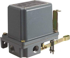 Square D - 7 and 9 NEMA Rated, DPST-DB, Float Switch Pressure and Level Switch - 575 VAC, Line-Load-Load-Line Terminal - Best Tool & Supply