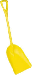 Remco - 17" High x 14" Wide Square Plastic Shovel - 42" Long Plastic D-Grip Handle - Best Tool & Supply