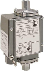 Square D - 4, 13 and 4X NEMA Rated, SPDT, 175 psi, Electromechanical Pressure and Level Switch - Adjustable Pressure, 120 VAC at 6 Amp, 240 VAC at 3 Amp, 250 VDC at 0.27 Amp, 1/4 Inch Connector, Screw Terminal, For Use with 9012G - Best Tool & Supply