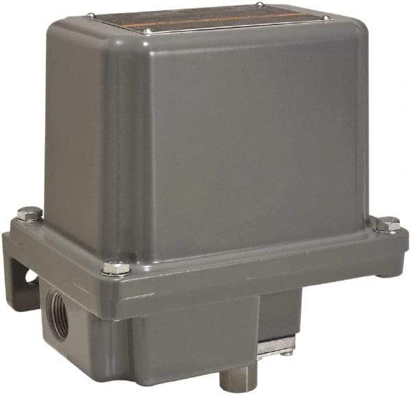 Square D - 7 and 9 NEMA Rated, SPDT, 5 to 250 psi, Electromechanical Pressure and Level Switch - Adjustable Pressure, 120 VAC at 6 Amp, 125 VDC at 0.22 Amp, 240 VAC at 3 Amp, 250 VDC at 0.27 Amp, 1/4 Inch Connector, Screw Terminal, For Use with 9012G - Best Tool & Supply