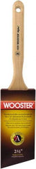 Wooster Brush - 2-1/2" Angled Synthetic Sash Brush - 2-15/16" Bristle Length, 7-7/8" Maple Fluted Handle - Best Tool & Supply