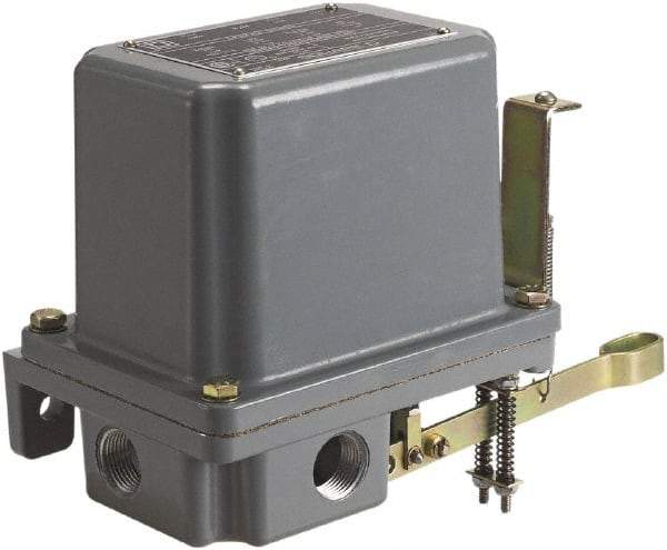 Square D - 7 and 9 NEMA Rated, DPST-DB, Float Switch Pressure and Level Switch - 575 VAC, Line-Load-Load-Line Terminal - Best Tool & Supply