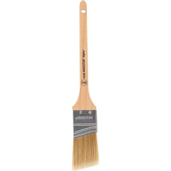 Wooster Brush - 1-1/2" Angled Synthetic Sash Brush - 2-3/16" Bristle Length, 8" Maple Rattail Handle - Best Tool & Supply