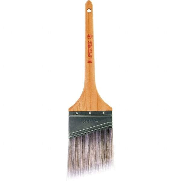 Wooster Brush - 3" Angled Nylon/Polyester Sash Brush - 2-15/16" Bristle Length, 8" Maple Rattail Handle - Best Tool & Supply