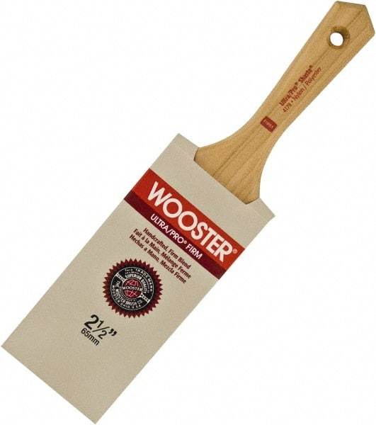 Wooster Brush - 3-1/2" Flat Nylon/Polyester Varnish Brush - 3-11/16" Bristle Length, 5-1/2" Maple Beavertail Handle - Best Tool & Supply