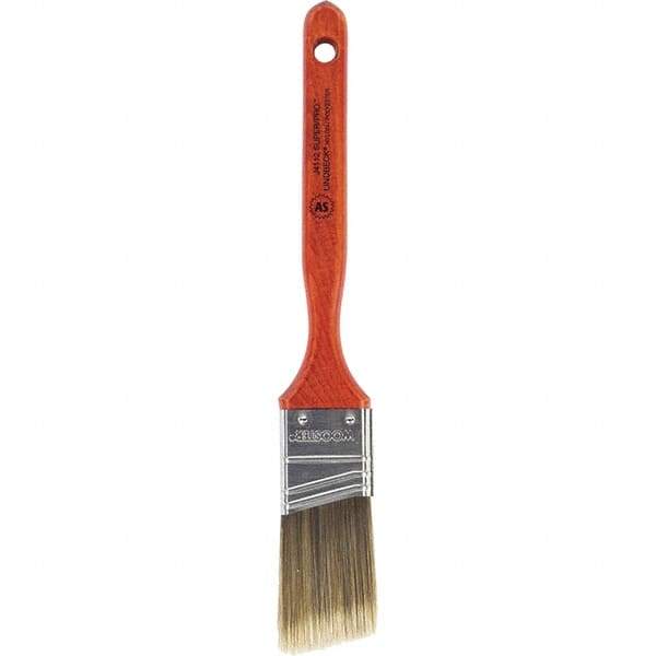 Wooster Brush - 1-1/2" Angled Nylon/Polyester Sash Brush - 2-7/16" Bristle Length, 7-3/16" Wood Fluted Handle - Best Tool & Supply