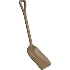 Remco - 14" High x 11" Wide Square Plastic Shovel - 38" Long Plastic D-Grip Handle, No Step - Best Tool & Supply