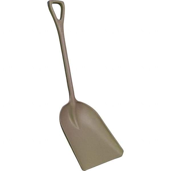 Remco - 17" High x 14" Wide Square Plastic Shovel - 42" Long Plastic D-Grip Handle, No Step - Best Tool & Supply