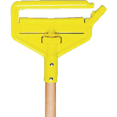 Invader - Side Gate Wet Mop Handle, Large Yellow Plastic Head, Hardwood Handle - Should be used with 5″ headband mops - Best Tool & Supply